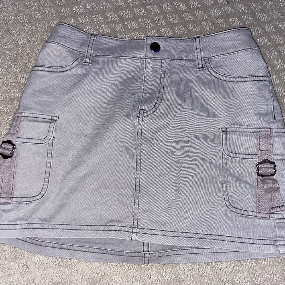 grey cargo mini skirt